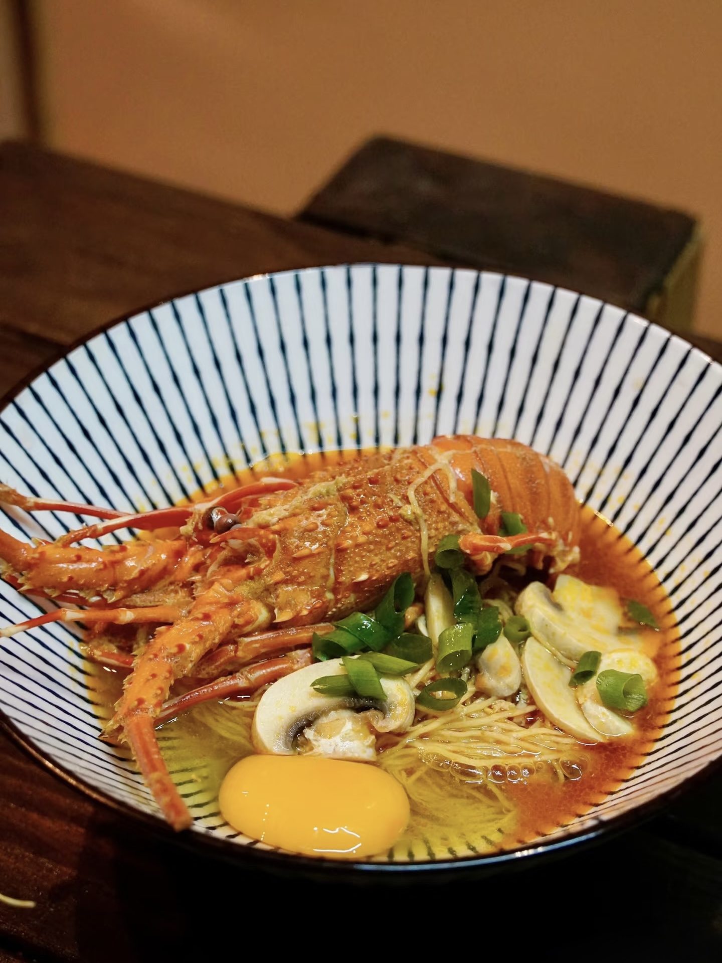 Lobster noodles